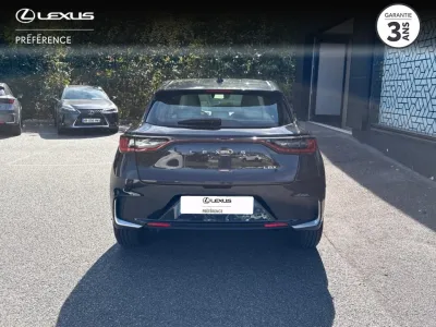 LEXUS LBX 1.5 136ch Elegant 2WD occasion 2025 - Photo 2