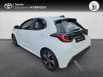 TOYOTA Yaris 116h Design 5p MC24 occasion 2025 - Photo 2