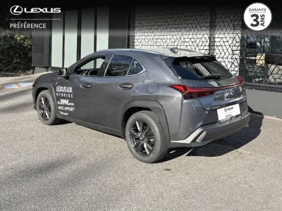 LEXUS UX 300h Luxe 2WD MC25 occasion 2026 - Photo 2