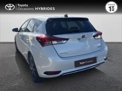 TOYOTA Auris HSD 136h Collection RC18 occasion 2018 - Photo 2