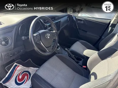 TOYOTA Auris HSD 136h Collection RC18 occasion 2018 - Photo 3