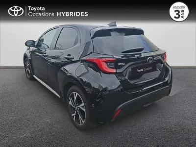 TOYOTA Yaris 116h Design 5p MC24 occasion 2025 - Photo 2
