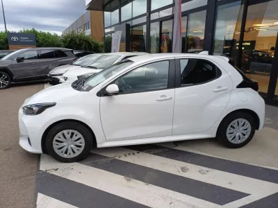 TOYOTA Yaris 116h Dynamic 5p MC24 occasion 2024 - Photo 4