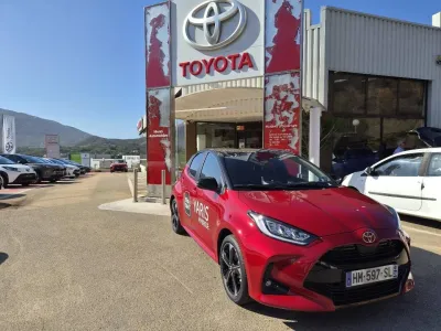 TOYOTA Yaris 130h Collection 5p MY25 occasion 2026 - Photo 1