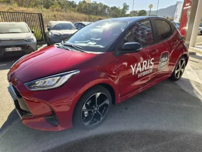 TOYOTA Yaris 130h Collection 5p MY25 occasion 2026 - Photo 4