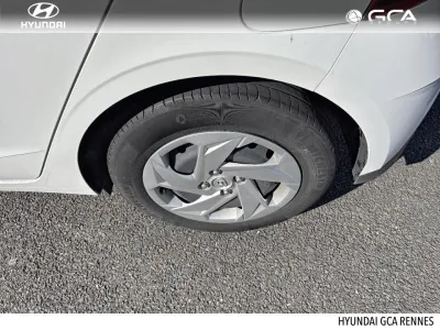 HYUNDAI i20 1.0 T-GDi 100ch Hybrid Business occasion 2023 - Photo 4