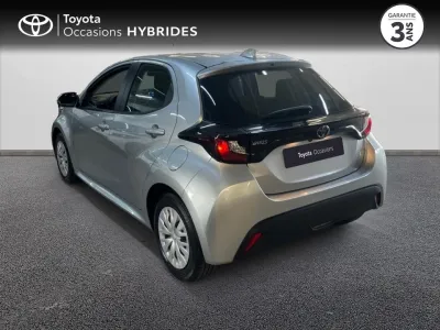 TOYOTA Yaris 120 VVT-i Dynamic 5p MY22 occasion 2024 - Photo 2