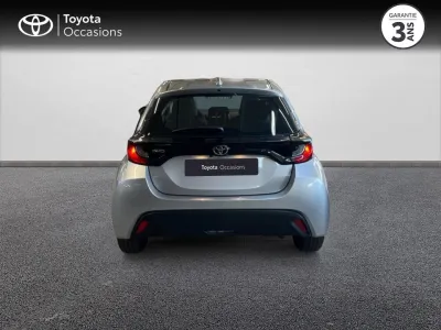 TOYOTA Yaris 120 VVT-i Dynamic 5p MY22 occasion 2024 - Photo 4
