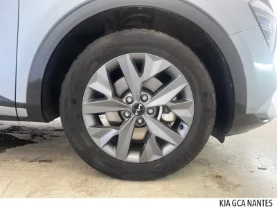 KIA Sportage 1.6 T-GDi 210ch HEV GT-line BVA6 occasion 2025 - Photo 4