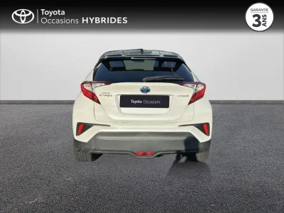 TOYOTA C-HR 122h Design 2WD E-CVT RC18 occasion 2019 - Photo 4