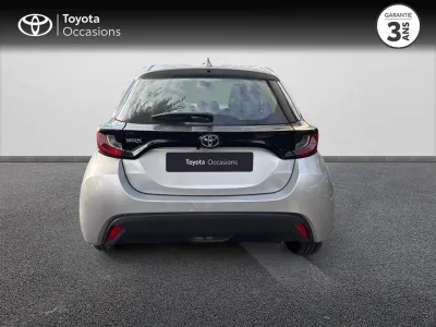 TOYOTA Yaris 120 VVT-i Dynamic 5p MY22 occasion 2023 - Photo 4