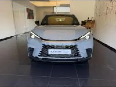 LEXUS LBX 1.5 136ch 2WD occasion 2024 - Photo 2
