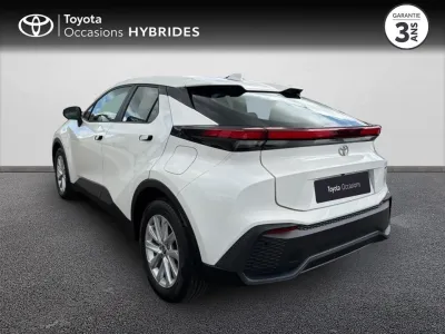 TOYOTA C-HR 1.8 Hybride 140ch Dynamic NG23 occasion 2024 - Photo 2