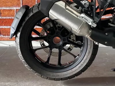 BMW R 1300 GS Finition PRO -  Correcteur d'assiette - Jantes forgées occasion 2024 - Photo 2