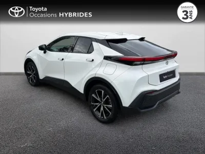 TOYOTA C-HR 1.8 Hybride 140ch Design Business NG23 occasion 2024 - Photo 2