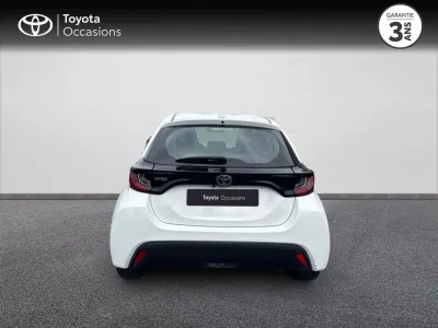 TOYOTA Yaris 120 VVT-i Dynamic 5p occasion 2024 - Photo 4