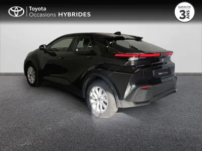 TOYOTA C-HR 1.8 Hybride 140ch Dynamic MY25 occasion 2025 - Photo 2