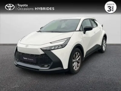 TOYOTA C-HR 1.8 Hybride 140ch Dynamic Business NG23 occasion 2024 - Photo 1