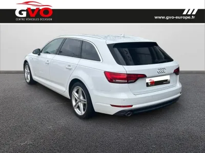 AUDI A4 Avant 2.0 TDI 150ch S line S tronic 7 occasion 2017 - Photo 2