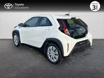 TOYOTA Aygo X 1.0 VVT-i 72ch Dynamic MY23 occasion 2025 - Photo 2