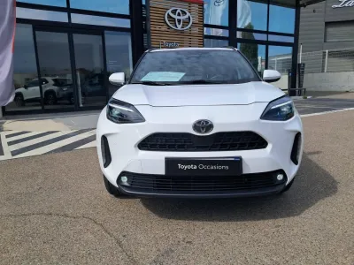TOYOTA Yaris Cross 130h Design MC24 occasion 2024 - Photo 2