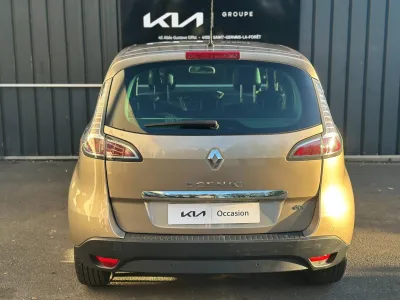 RENAULT Scenic 1.6 dCi 130ch energy Bose Euro6 2015 occasion 2016 - Photo 3