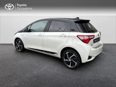 TOYOTA Yaris 100h Collection City 5p MY19 occasion 2020 - Photo 2