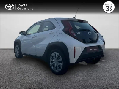 TOYOTA Aygo X 1.0 VVT-i 72ch Dynamic occasion 2022 - Photo 2