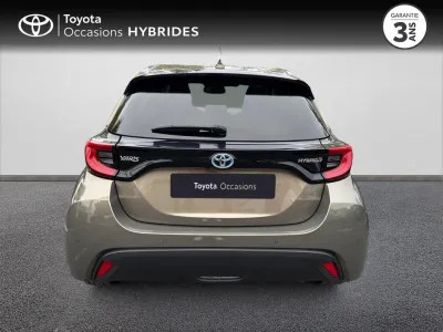 TOYOTA Yaris 116h Design 5p MY22 occasion 2023 - Photo 4
