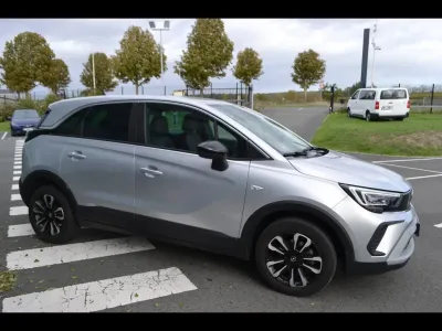 OPEL Crossland 1.2 Turbo 110ch Elegance Business occasion 2023 - Photo 2
