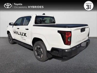TOYOTA Hilux Electrique 196ch batterie 59,2 kWh Double Cabine Légende 4WD 5 places NG26 occasion 2026 - Photo 2