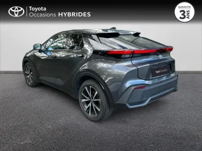 TOYOTA C-HR 1.8 Hybride 140ch Design NG23 occasion 2024 - Photo 2