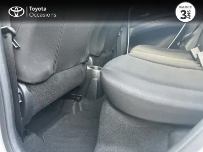 TOYOTA Aygo X 1.0 VVT-i 72ch Dynamic occasion 2022 - Photo 4