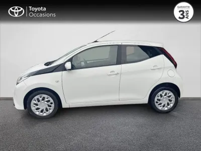 TOYOTA Aygo 1.0 VVT-i 72ch x-play x-app 5p MC18 occasion 2019 - Photo 3