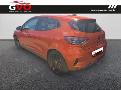 RENAULT Clio 1.6 E-Tech 145ch full hybrid esprit Alpine occasion 2024 - Photo 2