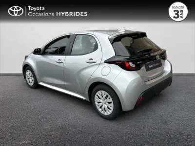 TOYOTA Yaris 116h Dynamic 5p MY22 occasion 2024 - Photo 2