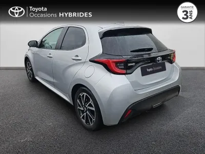 TOYOTA Yaris 116h Design 5p occasion 2021 - Photo 2