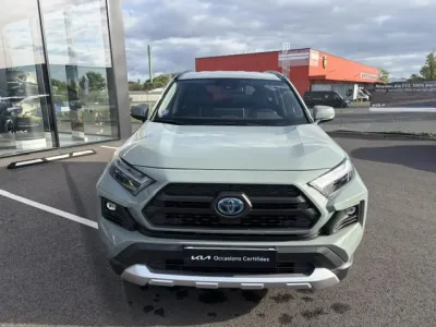 TOYOTA RAV4 2.5 Hybride 222ch Trail AWD-i MY24 occasion 2024 - Photo 3