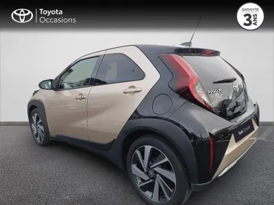 TOYOTA Aygo X 1.0 VVT-i 72ch Collection S-CVT occasion 2022 - Photo 2
