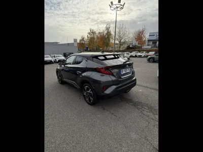 TOYOTA C-HR 1.8 Hybride 122ch Collection E-CVT occasion 2023 - Photo 4