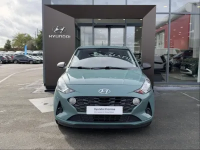 HYUNDAI i10 1.0 67ch ECO Initia occasion 2022 - Photo 2