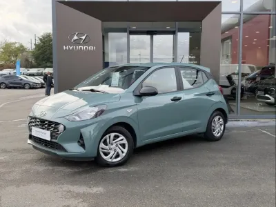 HYUNDAI i10 1.0 67ch ECO Initia occasion 2022 - Photo 1