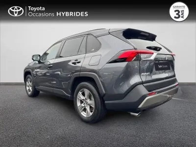 TOYOTA RAV4 2.5 Hybride 218ch Dynamic 2WD GPS occasion 2022 - Photo 2