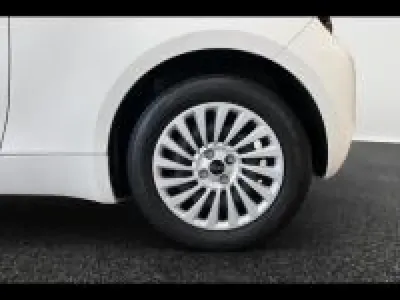 FIAT 500 e 95ch MY23 occasion 2023 - Photo 4