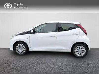 TOYOTA Aygo 1.0 VVT-i 72ch x-play 5p MY20 occasion 2021 - Photo 3