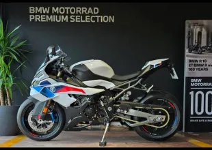 Image principale du véhicule