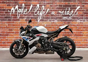 Image principale du véhicule