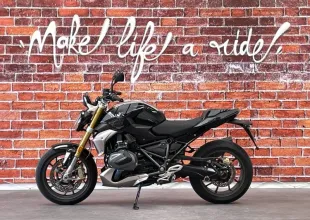 Image principale du véhicule