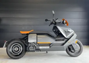 Image principale du véhicule