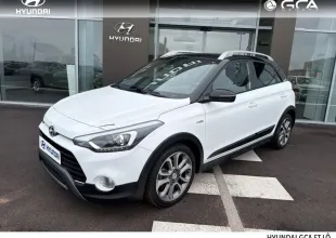 Image principale véhicule HYUNDAI i20 Active